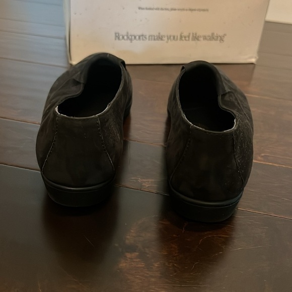 Rockport black suede loafer NIB 7.5 - Picture 6 of 8